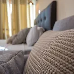 ★ Stylish & Cozy In Valentina Heights Boutique ★ Lejlighed *