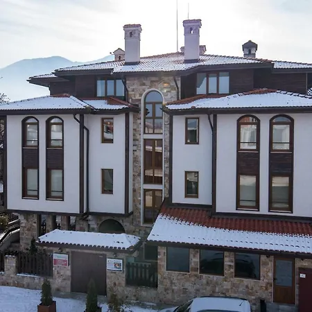 ★ Stylish & Cozy In Valentina Heights Boutique ★ *