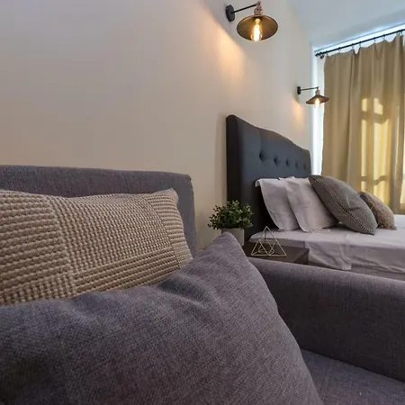 ★ Stylish & Cozy In Valentina Heights Boutique ★ Μπάνσκο